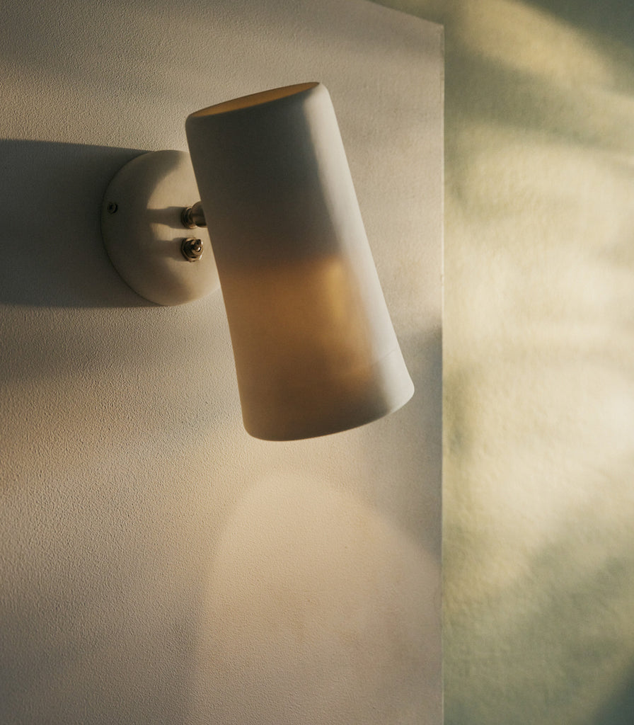 Studio Enti Dusked Evo Wall Light featured within interior space