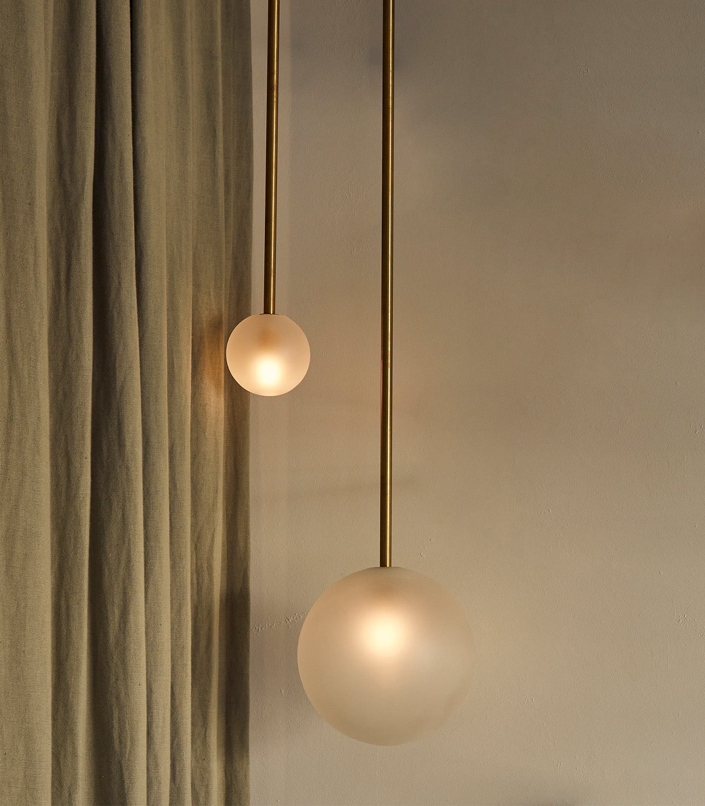 Orb Small Pendant Light