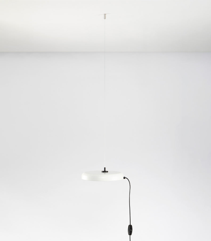 Lighterior Mood Pendant Light in White