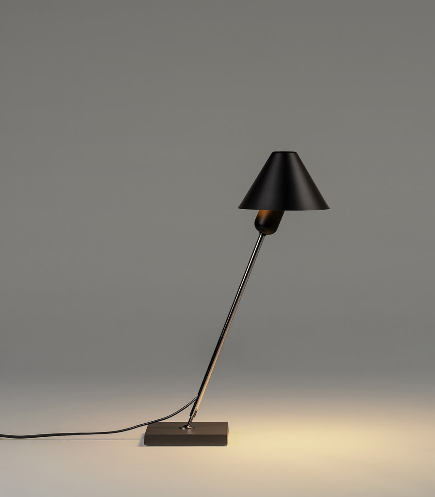 Santa & Cole Gira Table Lamp in Black Anodized Aluminuim