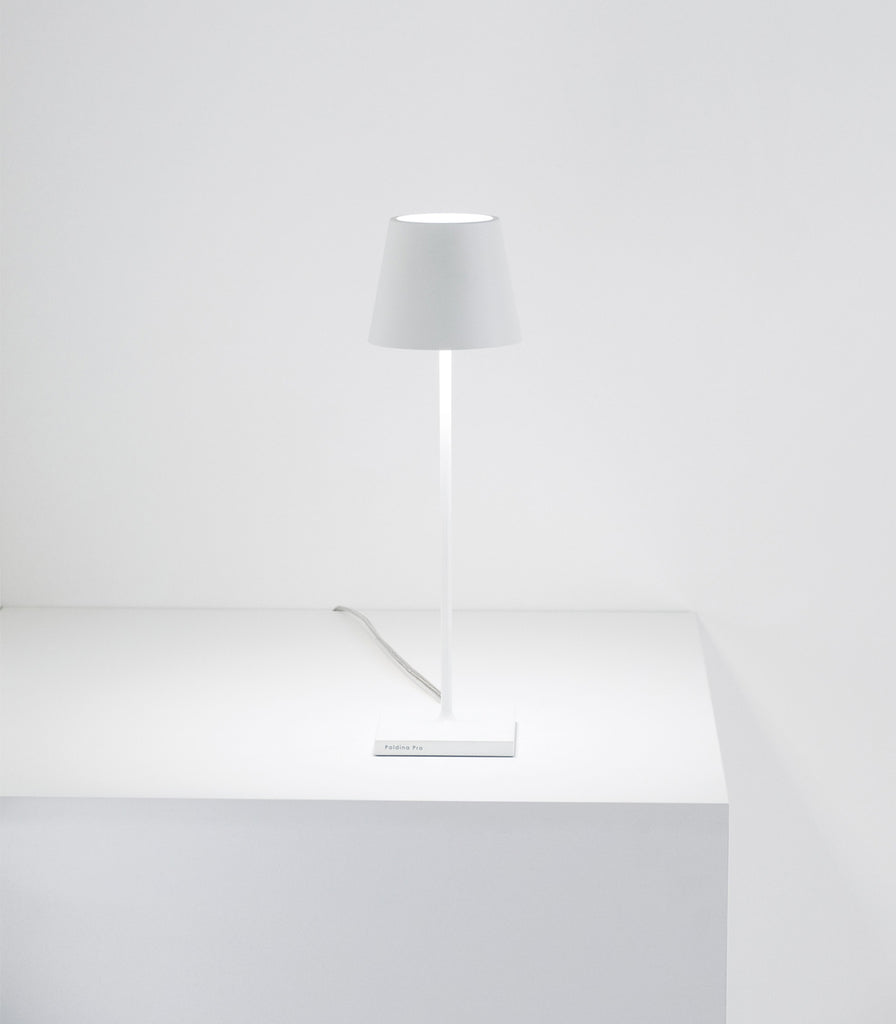 Ai Lati Poldina 230V Table Lamp in White/E27/LED
