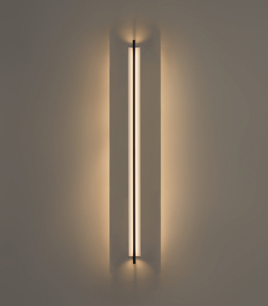 Santa & Cole Lamina 165 Wall Light featured within interior space