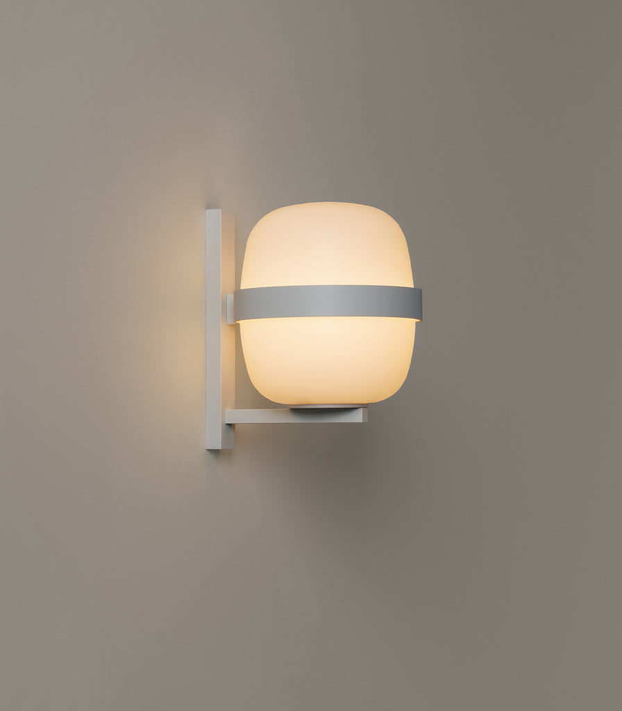 Santa & Cole Wally Cestita Wall Light in Matte White