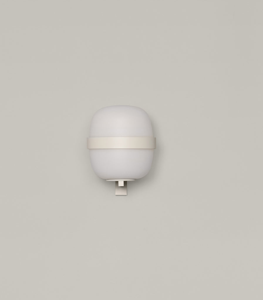 Santa & Cole Wally Cestita Wall Light in Matte White