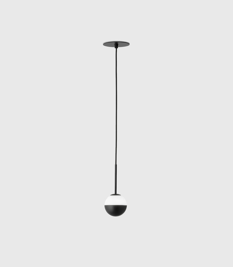 Estiluz Alfi Pendant Light in Black/Yes