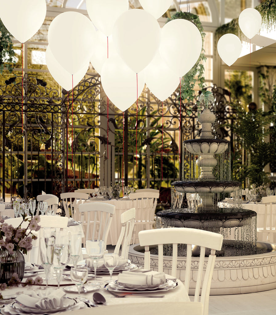 Estiluz Balloon Pendant Light featured within interior space
