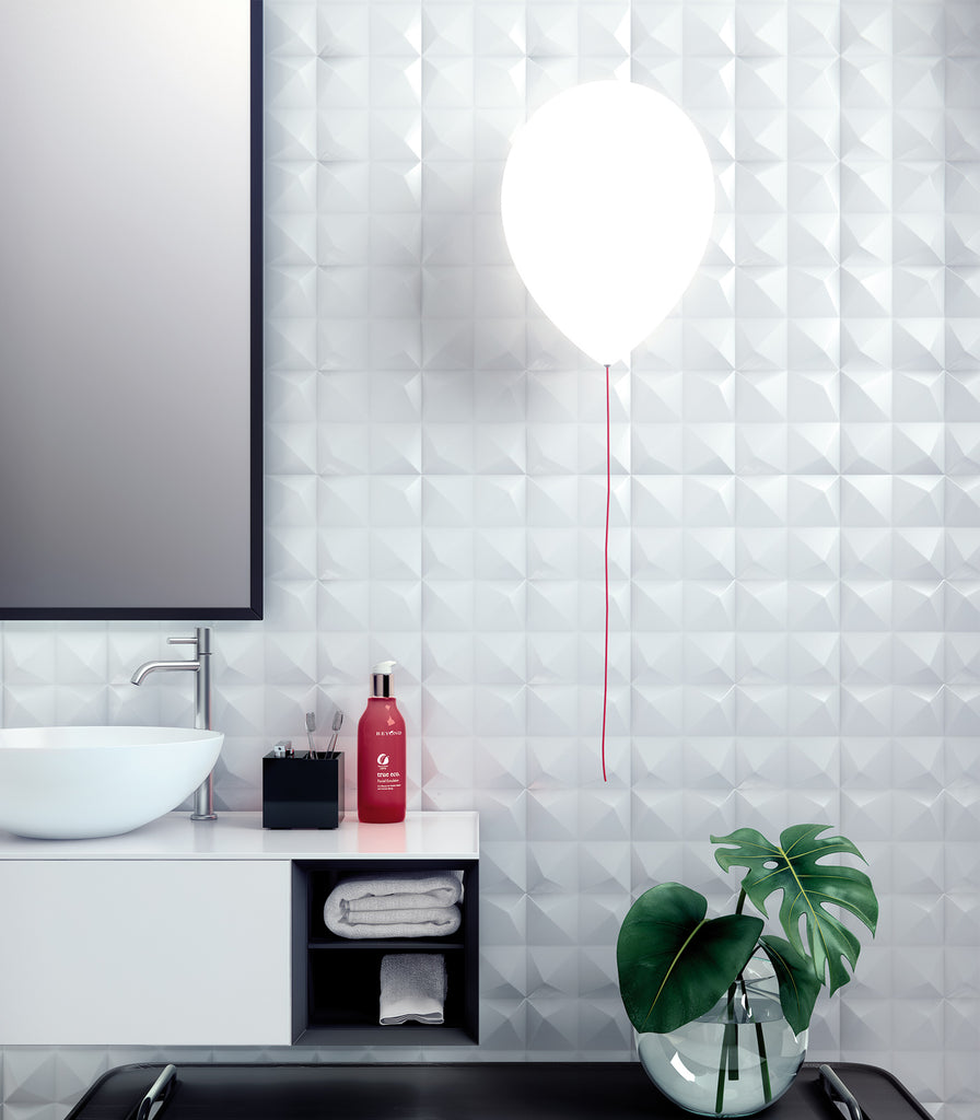 Estiluz Balloon Wall Light featured in bathroom