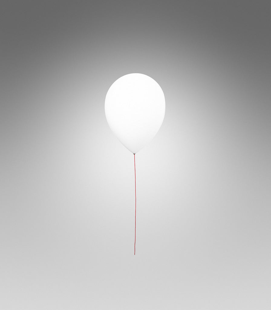 Estiluz Balloon Wall Light in Bathroom