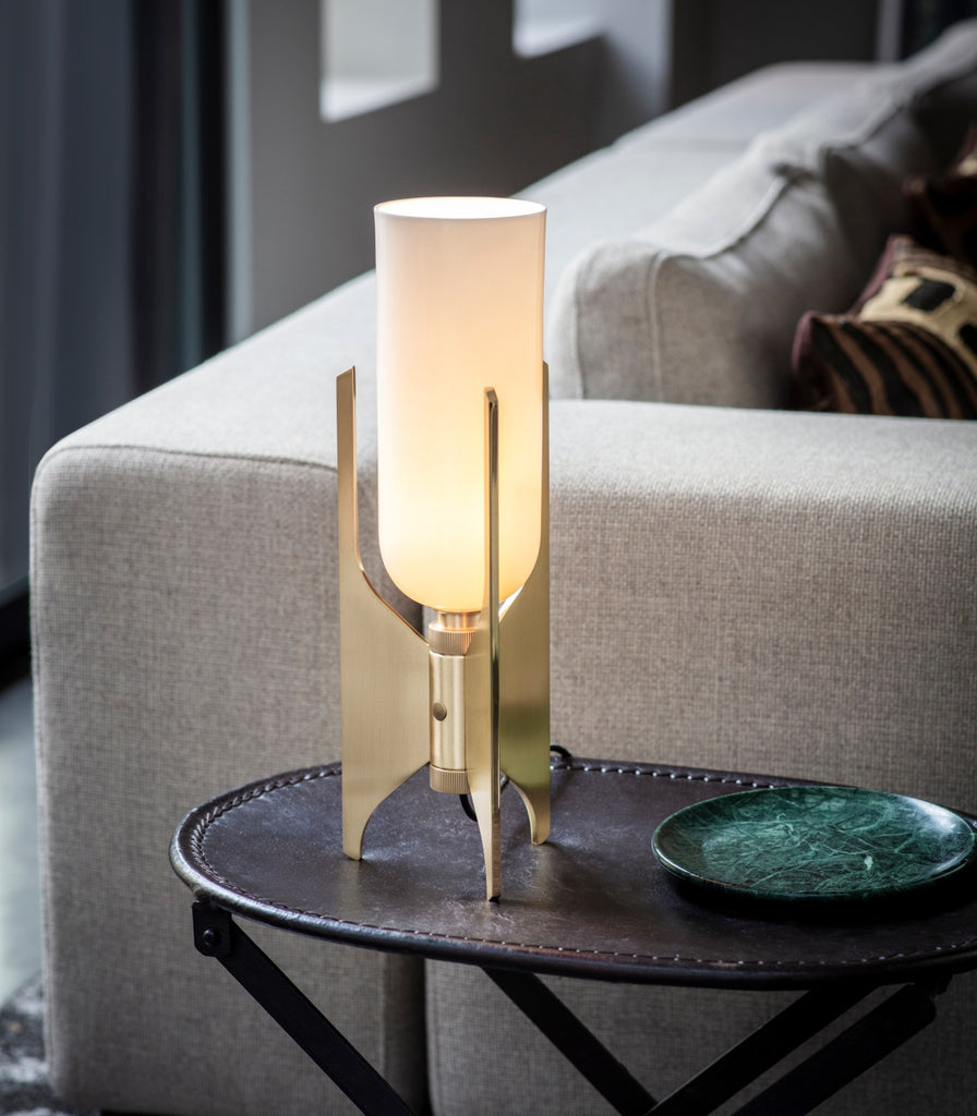 Bert Frank Pennon Table Lamp placed over table