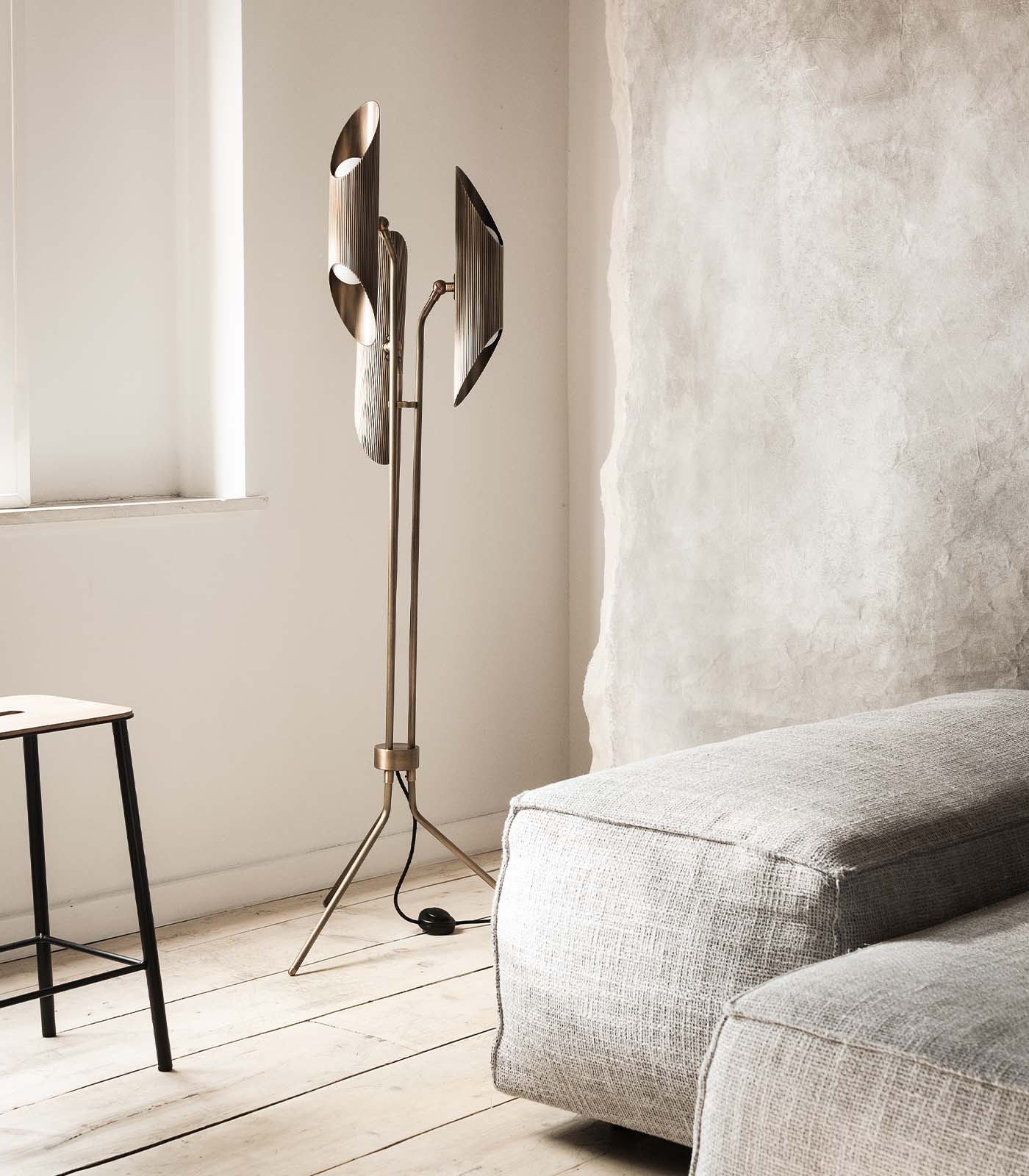 Directional floor lamp hotsell