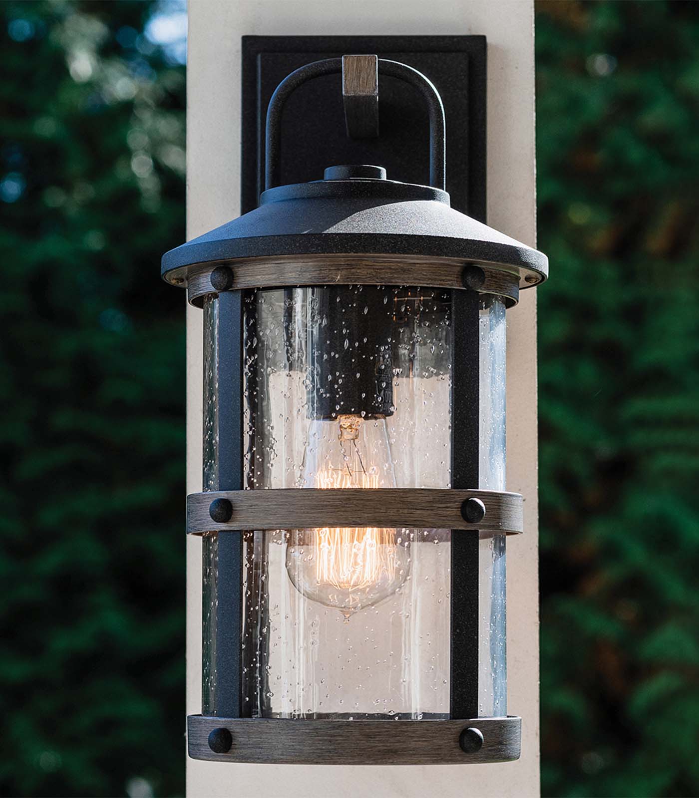 Lake clearance house lighting