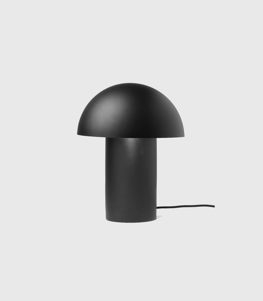Nordic Fusion Leery Table Lamp in Black