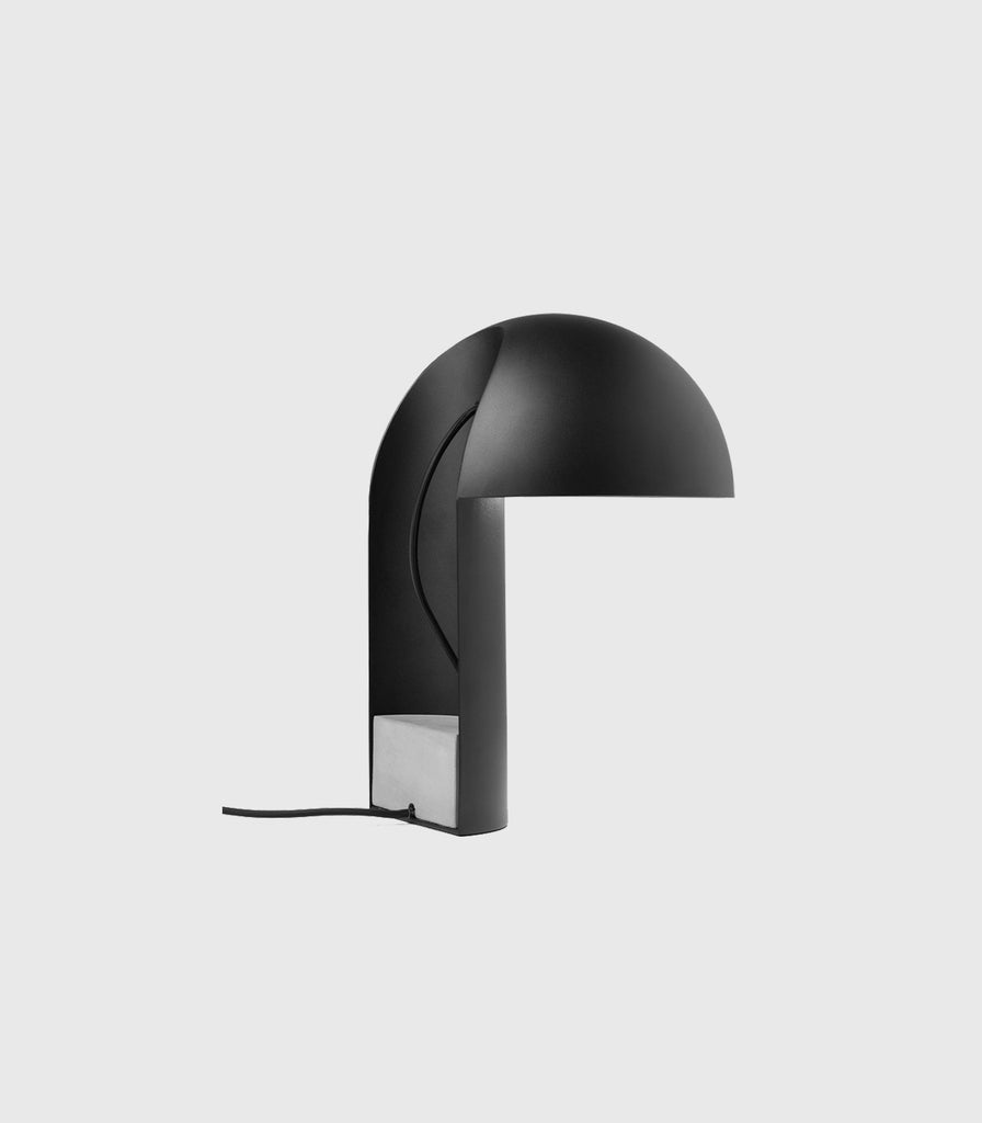 Nordic Fusion Leery Table Lamp in Black