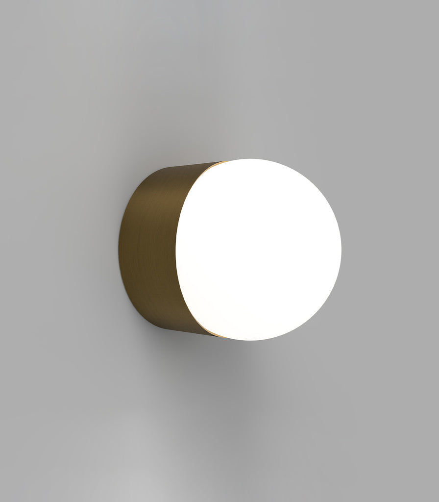 Lighting Republic Orb Sur Wall Light medium brass