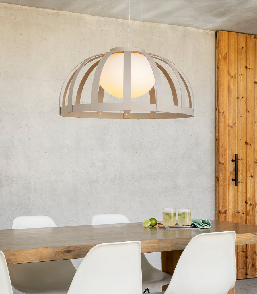 Esitiluz Bols Outdoor Pendant Light hanging over dining table