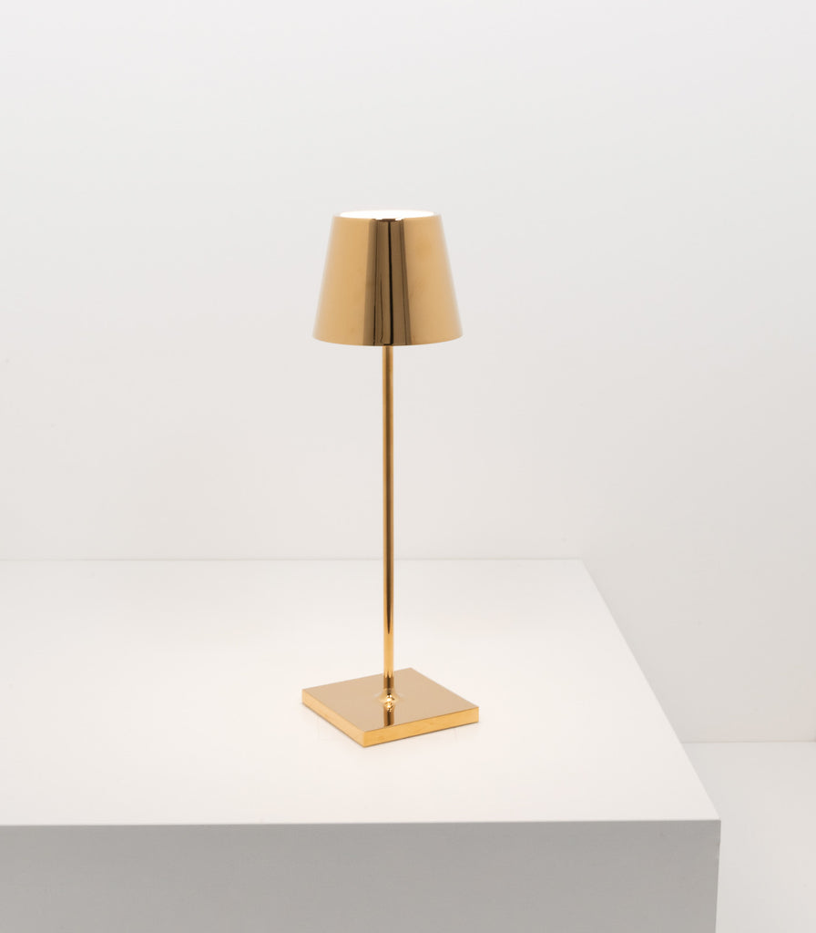 Ai Lati Poldina Metallic Table Lamp in Glossy  Gold
