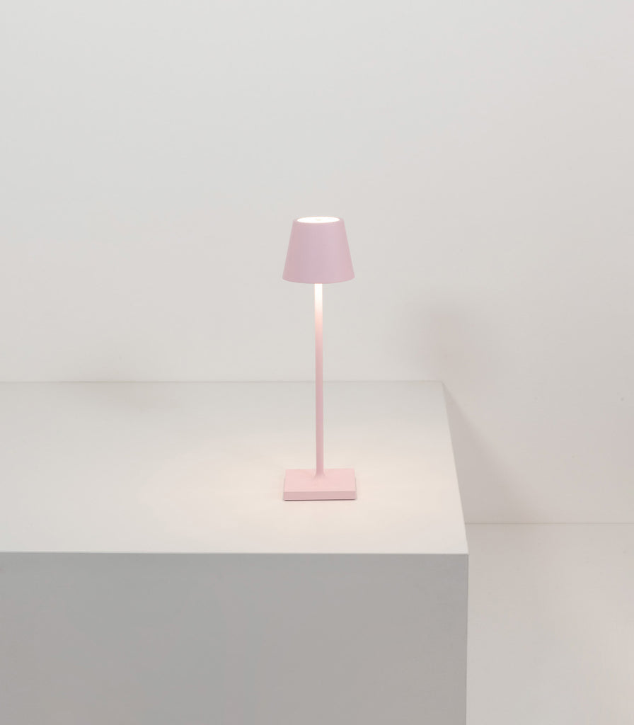 Ai Lati Poldina Micro Table Lamp in Pink