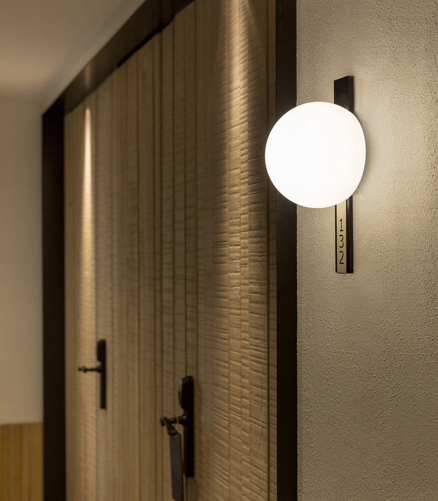 Estiluz Circ Wall Light featured within interior space