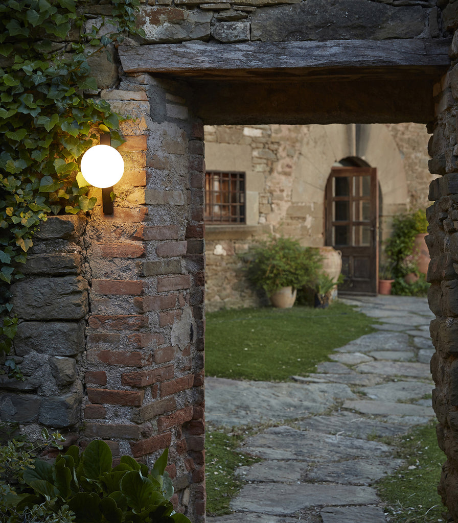 Estiluz Circ Outdoor Wall Light featured within outdoor space