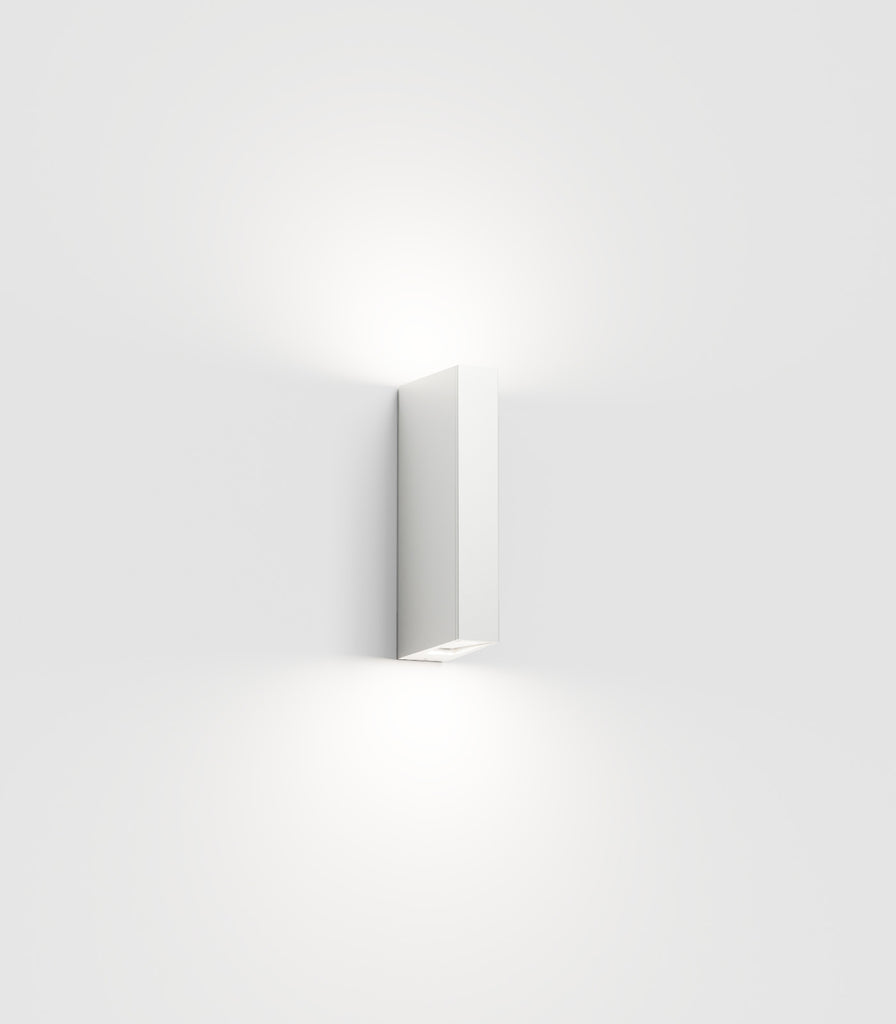 IP44.DE Gap Y Wall Light in Pure White