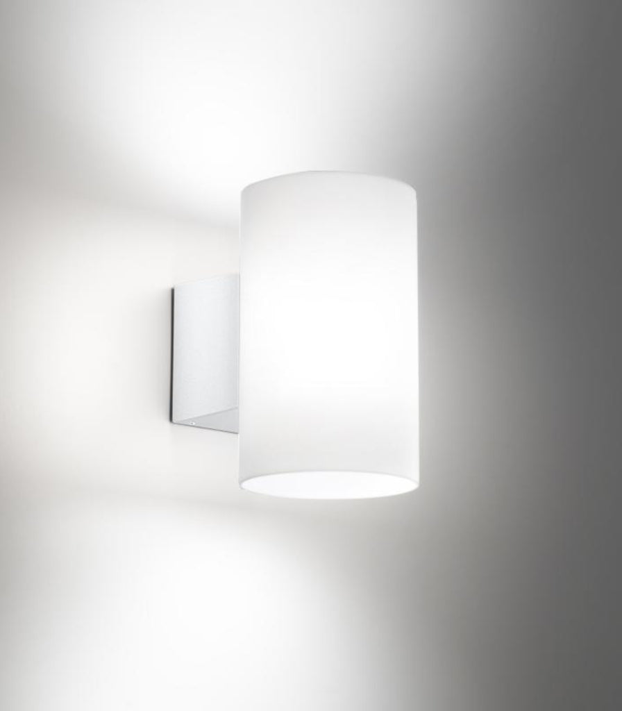 Ai Lati Bianca Wall Light in Matte White