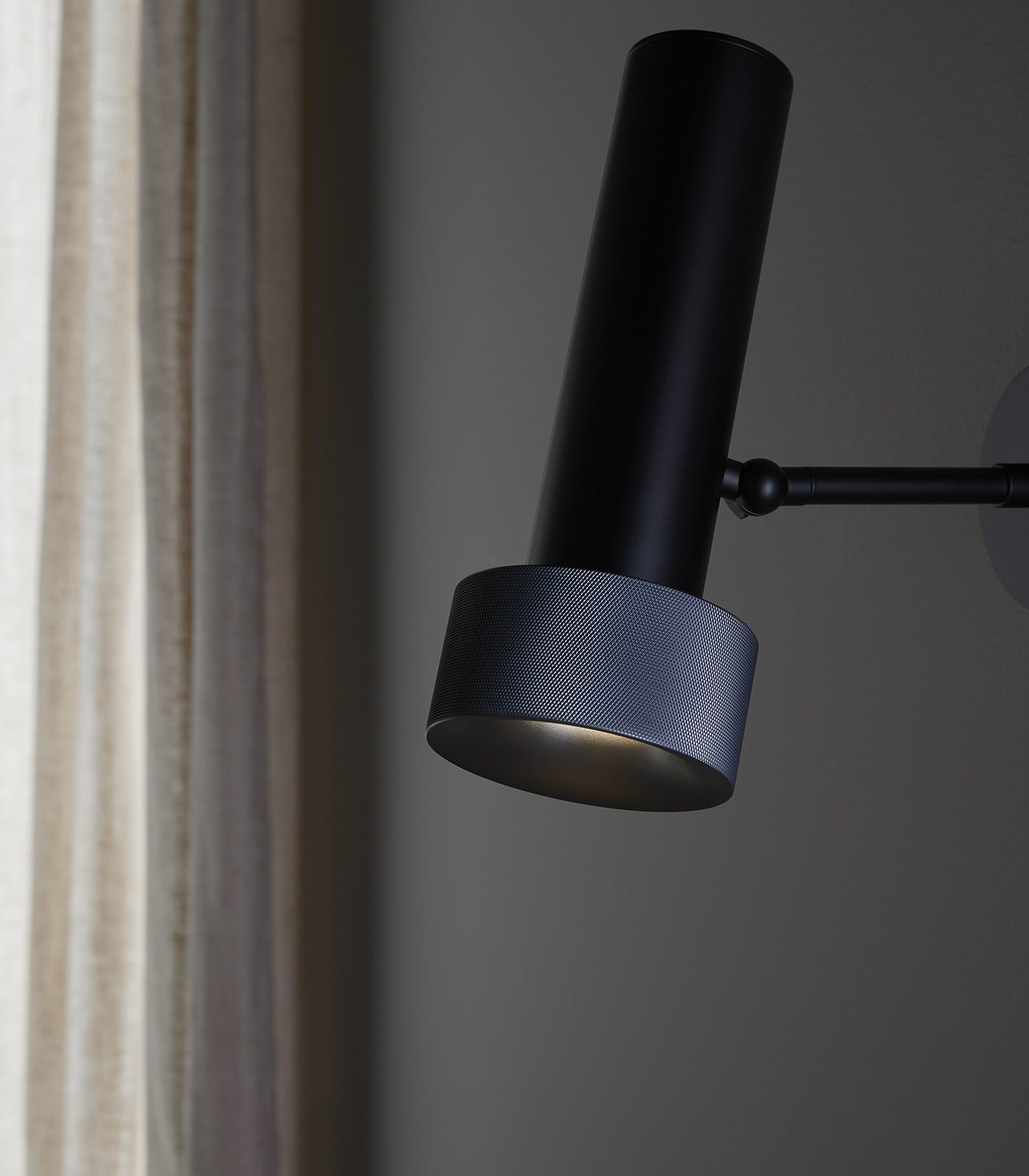 Wall focus outlet lights online
