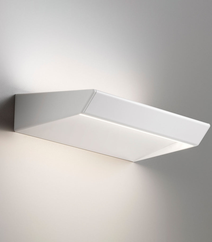 Panzeri Gonio Wall Light 3000K featured within a interior space