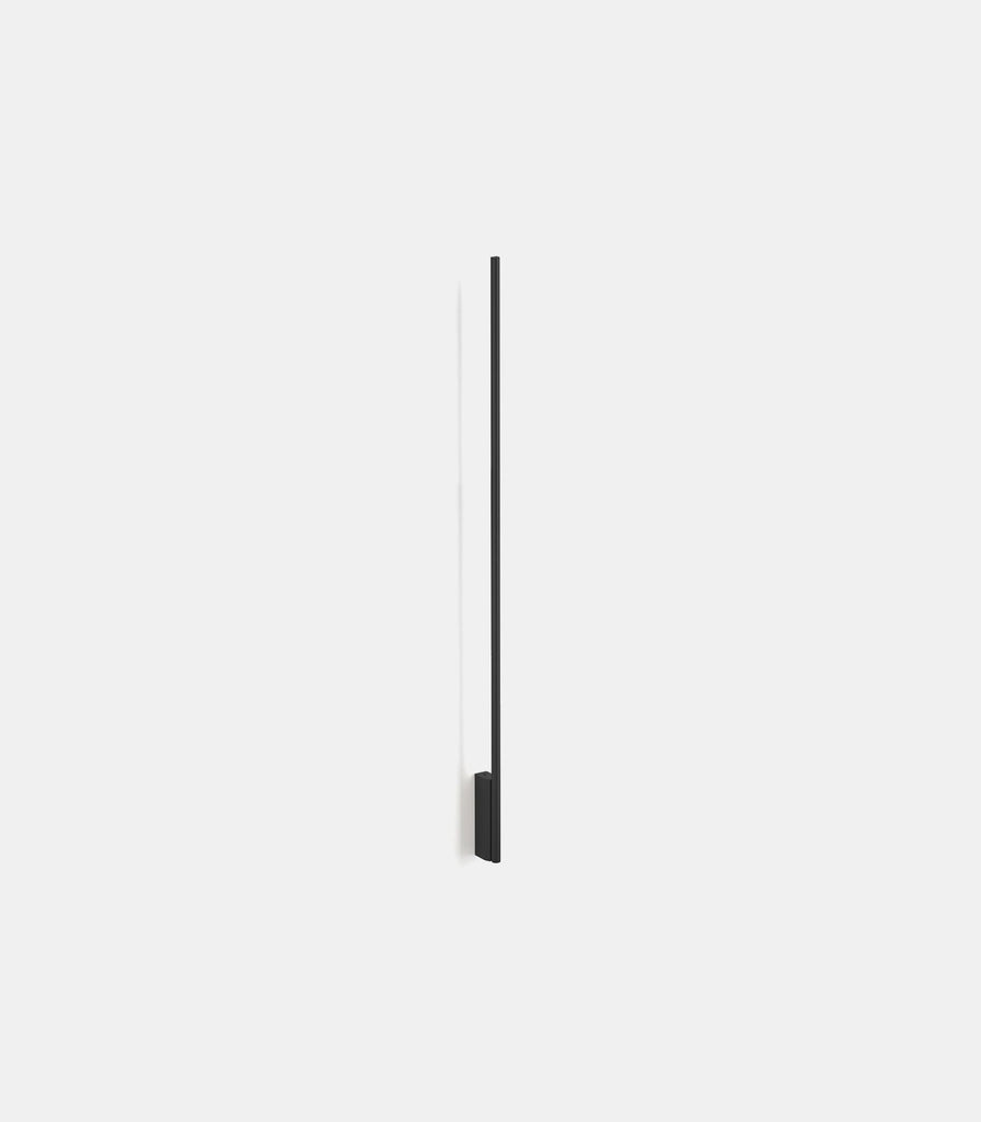 Panzeri Hilow Line Wall Light in Black / Large