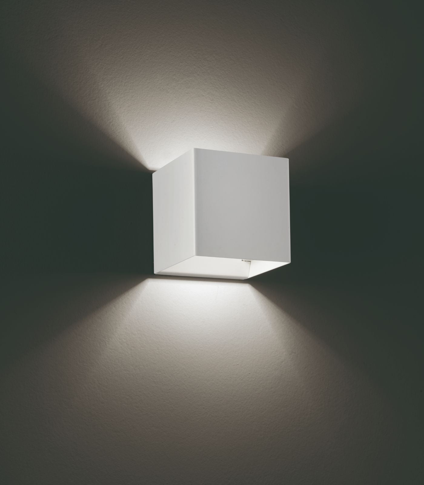 Cube shop wall sconce