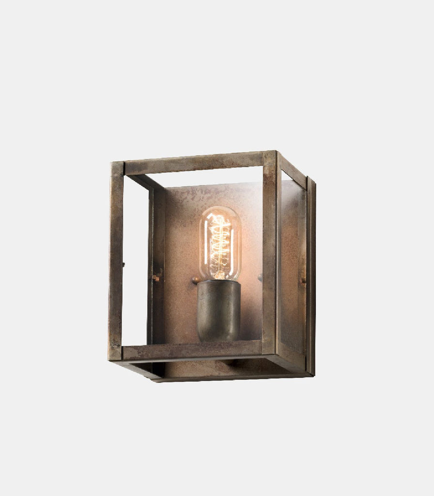 Il Fanale London Wall Light in Small size