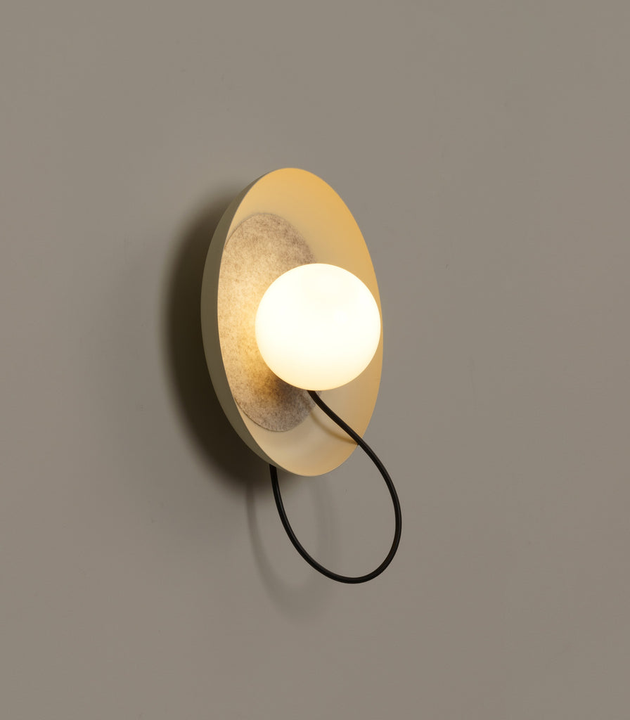 Milan Wire 24 Wall Light in Mink